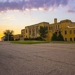 Sunrise at the Kansas Aviation Museum