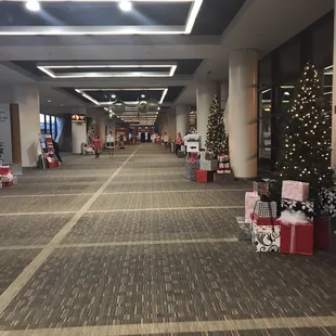 One of the Hallways to rooms D and E
