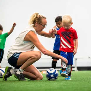 Coach Shelby teaching in our Juniors Program
