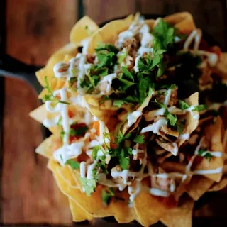 SKILLET NACHOS