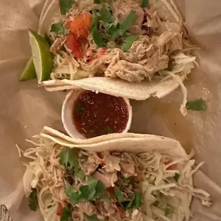MOJO CHICKEN TACOS