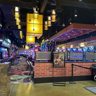 Kansas Crossing Casino + Hotel