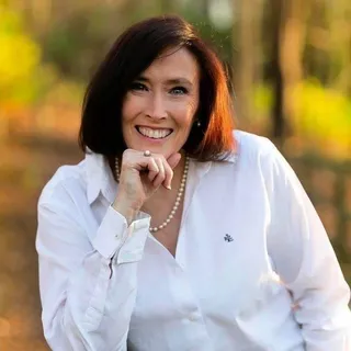 Kathy E.