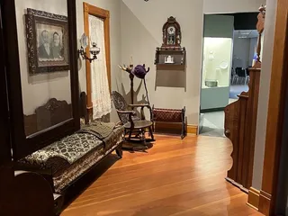 Kauffman Museum