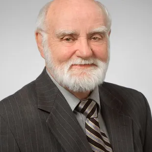 Dr. Dennis Buth- Internal Medicine