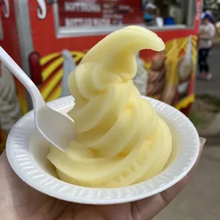 Pineapple whip - 4/10