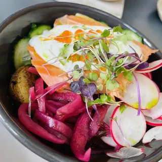 HOT SMOKED TROUT BOWL