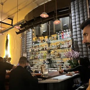 sushi and sashimi, interior