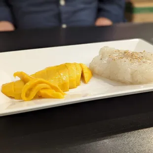 Mango sticky rice