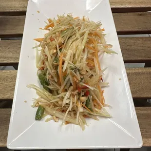 Som Tum Green Papaya Salad