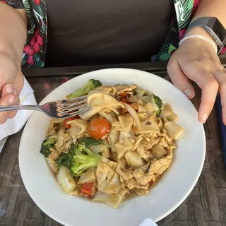 52. Drunken Noodles Dinner