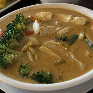 48. Panang Curry Jae Lunch