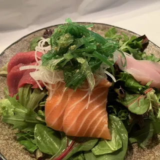 Sashimi Salad