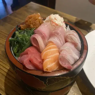 Chirashi Sashimi Bowl Lunch