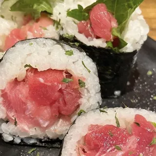 Blue Fin Tuna Cut Roll