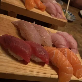 8 Pieces Chef's Choice Mix Sushi