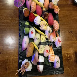 nigiri sushi combo plate Deluxe（30pcs）