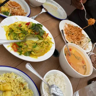 Kaosamai Curry Seafood