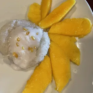 Mango Sticky Rice with Coconut Cream
