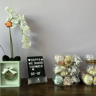 Discounted crinkle cookies