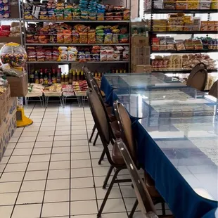 Can enjoy hot food inside or outside on some patio seating.