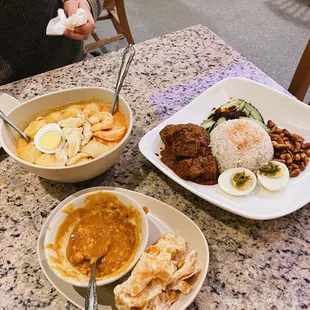 Nasi Lemak, Nyonya Curry Laksa Lemak