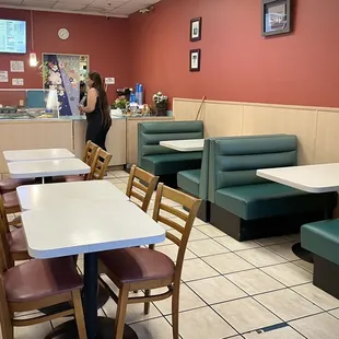 Inside - Seating area (05/19/23)