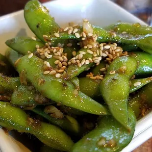 Spicy Garlic Edamame