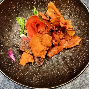 Wagyu with Uni salad