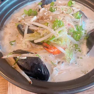 seafood chanpon udon