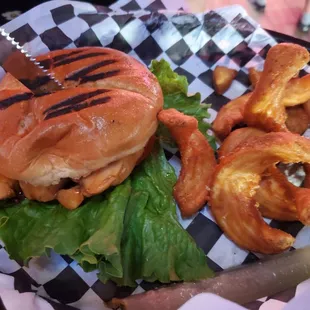 Slam Dunk Chicken sandwich