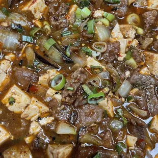 Hot braised tofu w/out carrots &amp; peas added black mushrooms