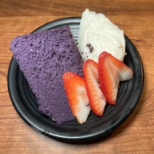 Ube cheesecake