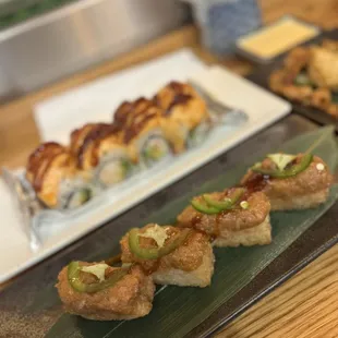 Spicy tuna crispy rice. Comes with 4 pieces.