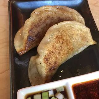 Jumbo Gyoza
