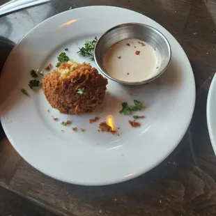 Falafel with Tahini sauce