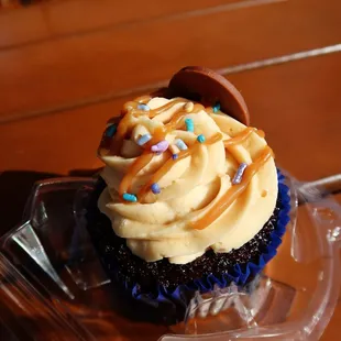 Werther's Original 50th Celebration Caramel Cupcake