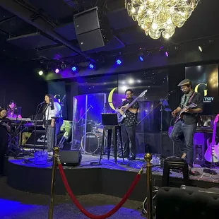 Performing at Workplay / The Gatsby in Kakaako