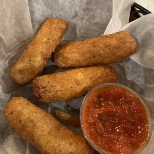 Mozzarella sticks