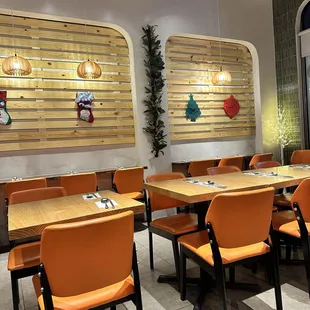 sushi and sashimi, interior