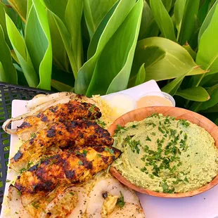 Chicken Entreé w/ Cilantro Lime Hummus instead of Original