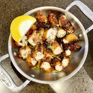 Steamed and fried octopus