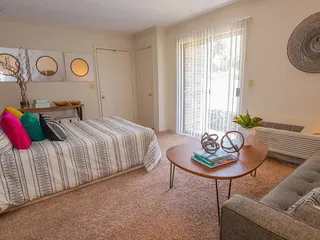 Summerfield Place Apartments