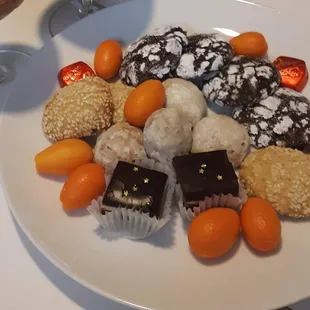 Assorted dessert platter