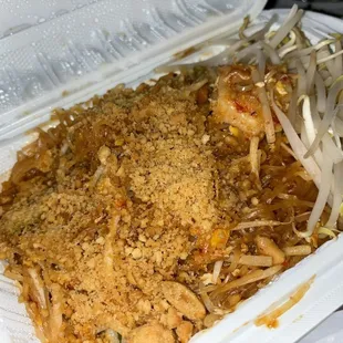 This is the shrimp spicy ND2. Traditional Pad Thai