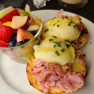 Eggs Benedict