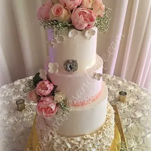 Soft pink wedding