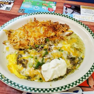 Green chilaquiles