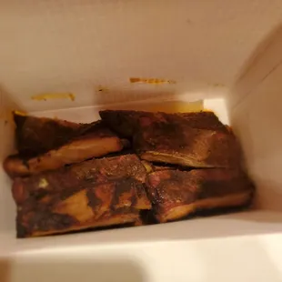 1 slab of jerk ribs (12 bones)
