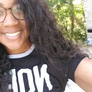 Mia Y.